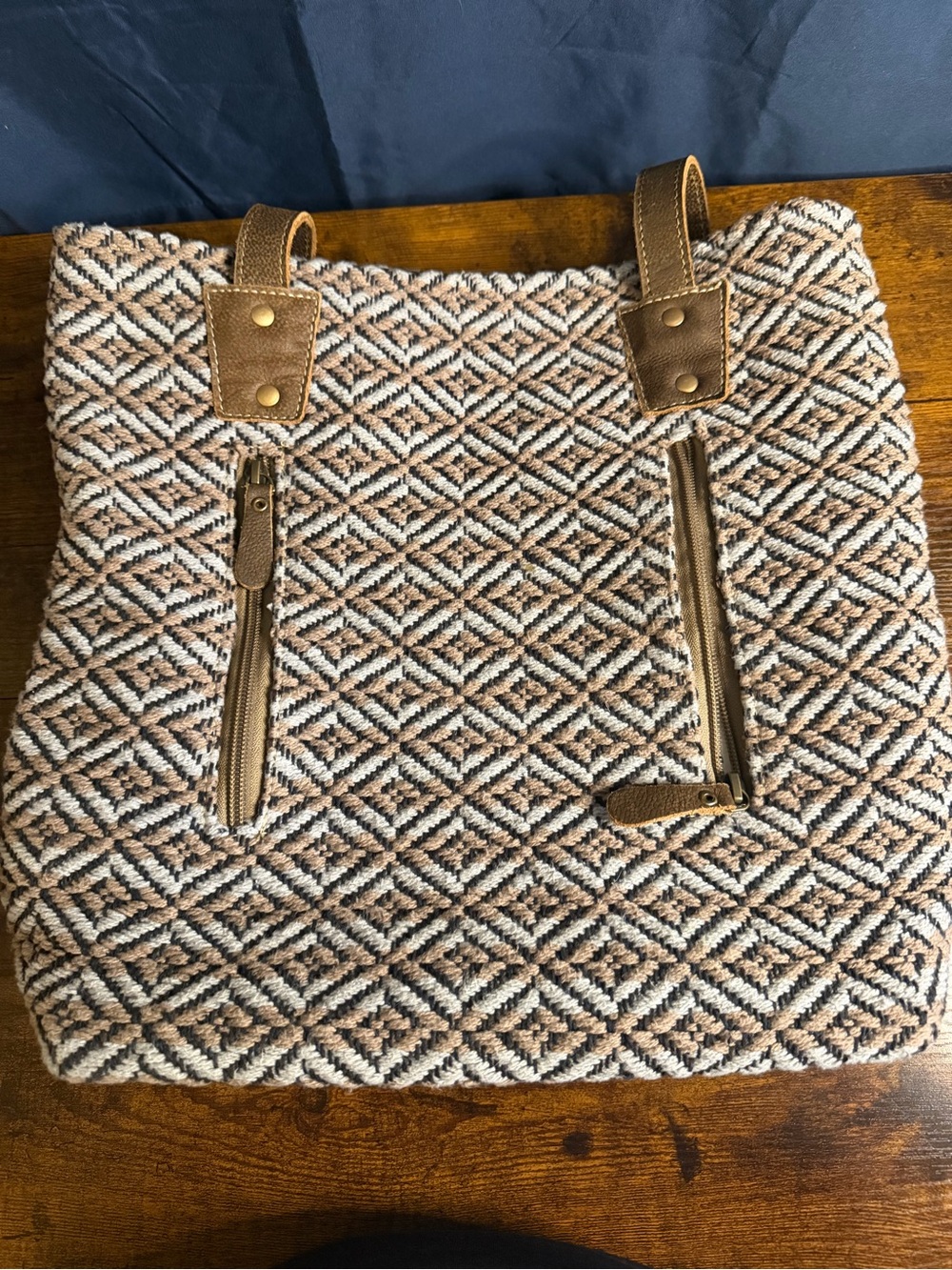 Concealed carry Myra Bag Woven Tapestry Tote - Picture 6 of 7